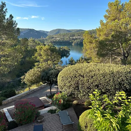 Verdon En Provence - Vue Sur Le D'esparron Sur Verdon بيت للعطل